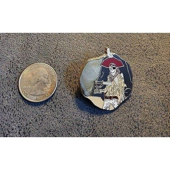 Disney Legend of the Golden Pins Pirates of the Caribbean Pins - Picture 3 of 7
